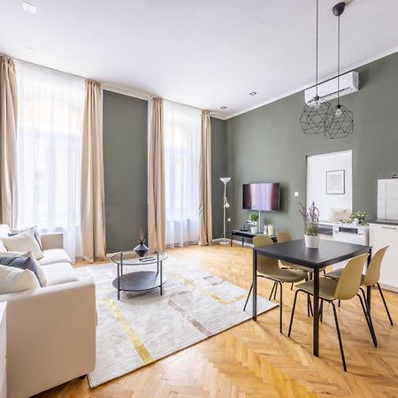 Charming & Cozy Central Elizabeth Apartment Budapest Eksteriør bilde